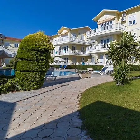 Vibrant Flat With Shared Pool In * Belek